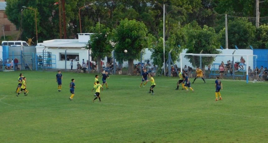 Fútbol: El 3 de marzo comienza el Torneo Apertura 2024 “Bernardo Harichete” 