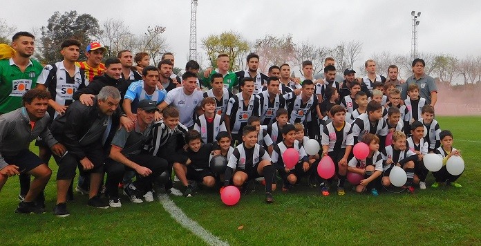 El glorioso Huracán: Campeón del Torneo Federal C zona Atlántica