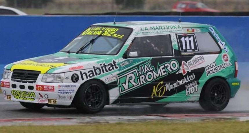 El veinticinqueño Matías Álvarez sigue sumando en el Turismo Pista