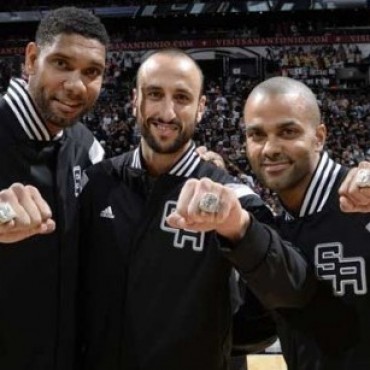 NBA: Parker quiere que Manu y Duncan jueguen un año más