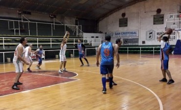 Simios y Nómade jugaran la final del Torneo Apertura de Maxibasquet