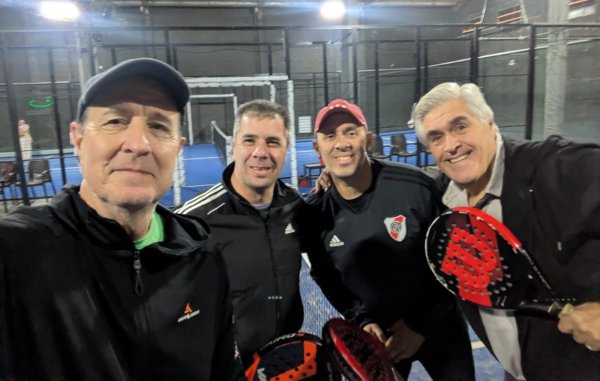 Padel: La dupla Marconi - D&iacute;az se qued&oacute; con la Copa 