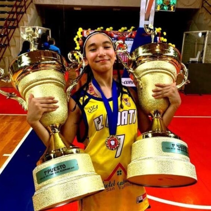B&aacute;squet: La particular historia de Paulina Ojeda, la joven de 13 a&ntilde;os que debut&oacute; con la U15 de Argentina