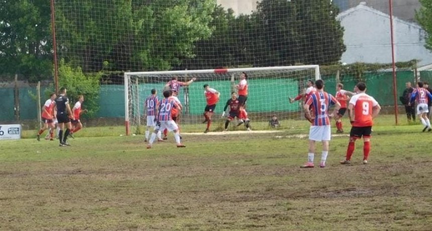 Primera Divisi&oacute;n: Cuatro punteros en la tabla que esta al &ldquo;rojo vivo&rdquo; por el Torneo Clausura 2026
