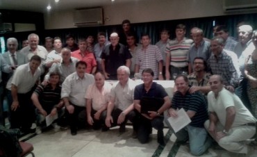 Julio Lombardo presente en importante reunión con la Ligas del Interior