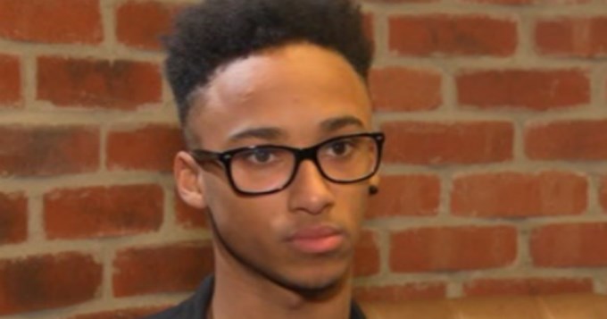 Lo echaron del trabajo y firmó para un club grande