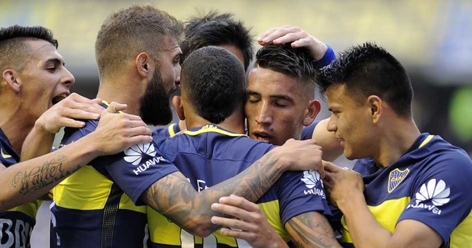 Tras la salida de Tevez, Boca se mide con Estudiantes