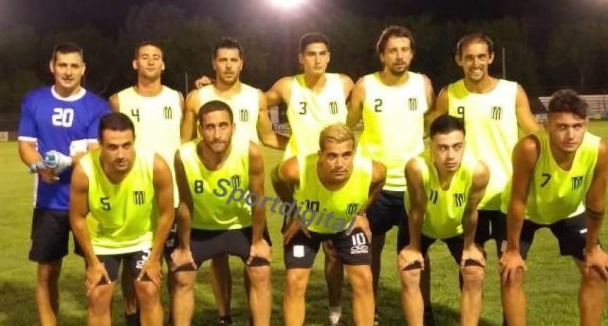 Huracán realizó su primer amistoso antes del debut en el Regional
