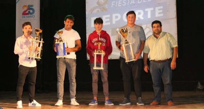 El Municipio de 25 de Mayo distinguió a los deportistas destacados del 2018