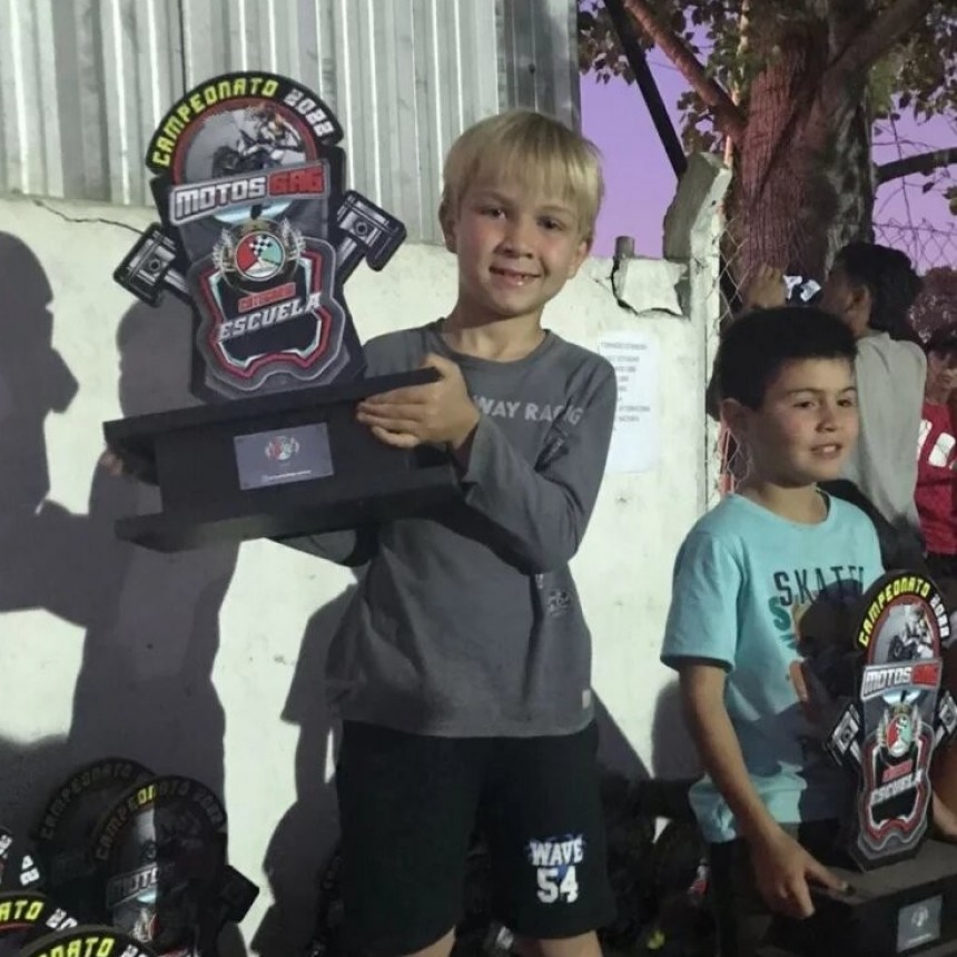 Motociclismo: Victoria del joven saladillense Felipe Branca en Giles