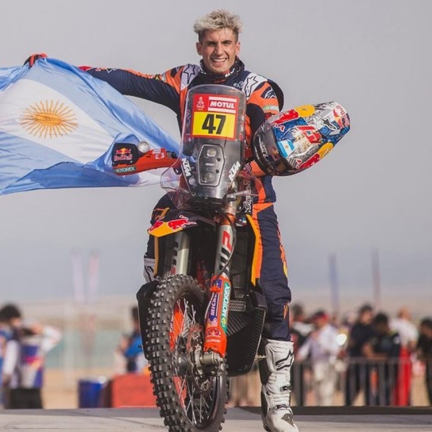  Kevin Benavides se consagró campeón del Dakar en motos por segunda vez 