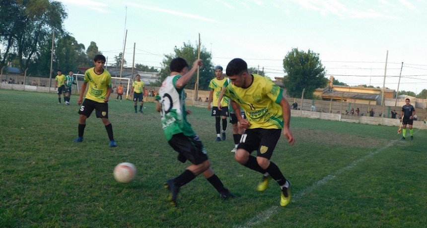 Fútbol: Resumen de los partidos de “ida” de las finales de las divisionales mayores