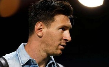 Messi fue intervenido con éxito y ya está en su casa