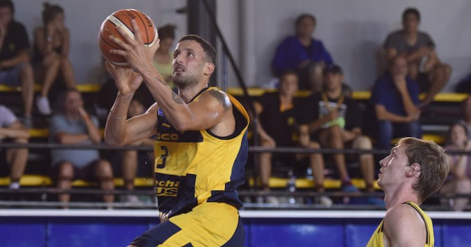 Boca le ganó sobre el final a Obras