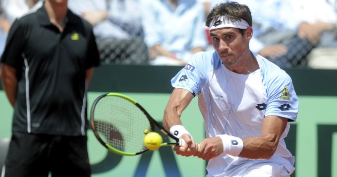 Pella mostró muy poco y cayó fácil ante Lorenzi 