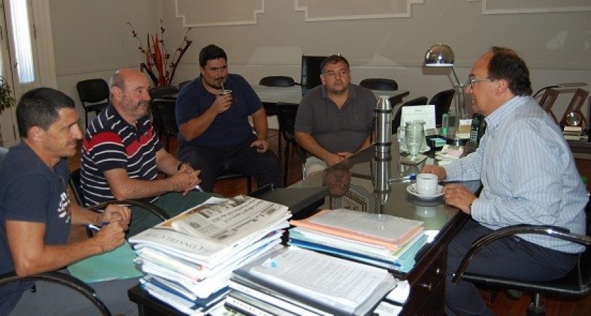 Autoridades del Club Huracán se reunieron con Salomón