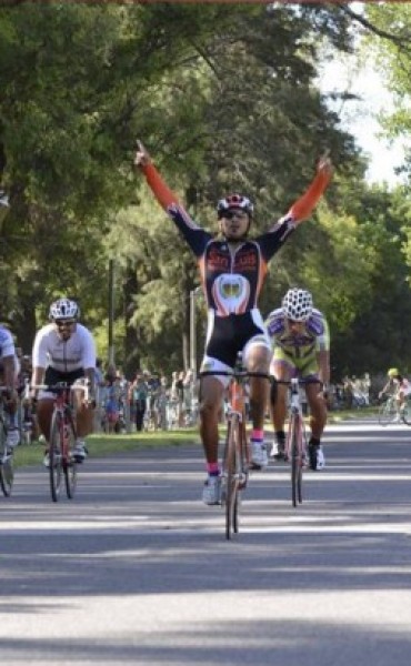 Saladillenses brillaron en el Parque Hiriart de Lobos