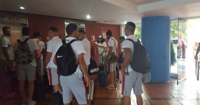 Hurac&aacute;n pone primera en Venezuela