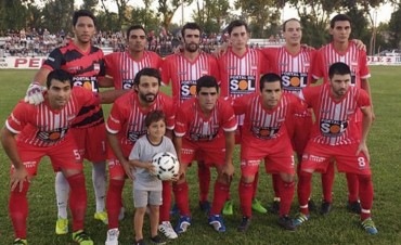 La Lola viaja hoy a Las Flores en busca de la clasificacion