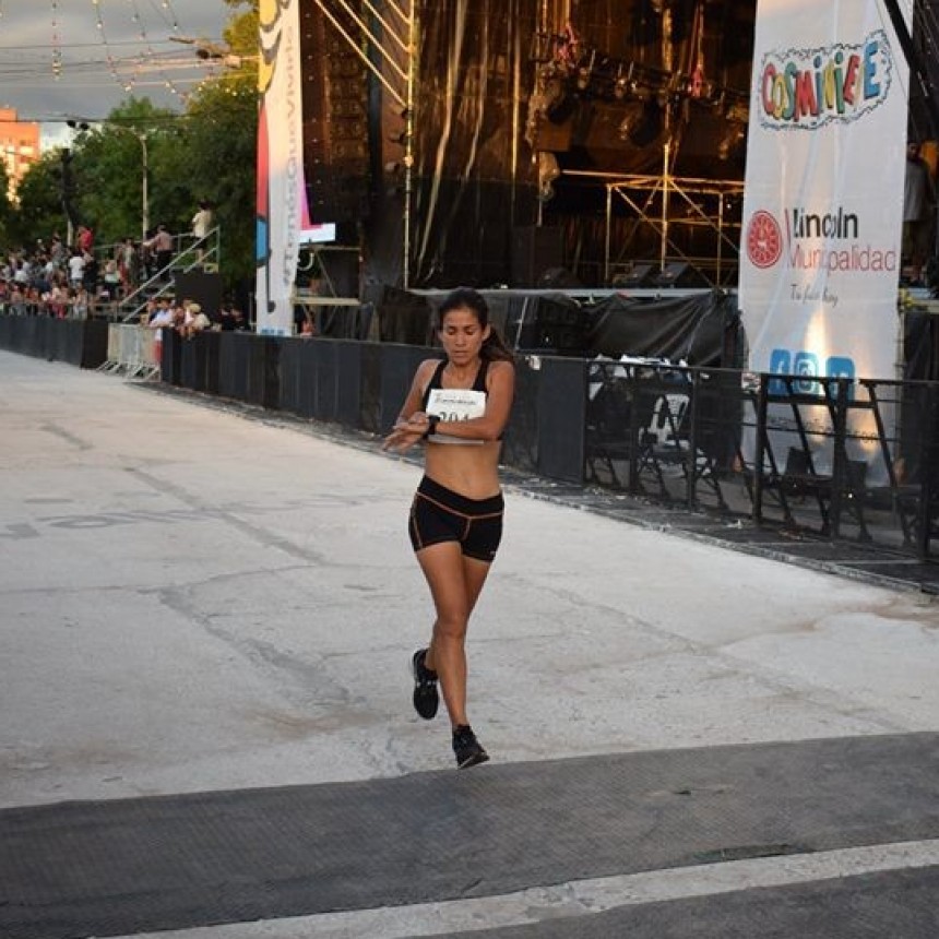 Francisca Almirón corrió la 7° Edición de la Maratón de Lincoln