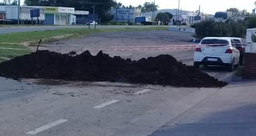 Cierran accesos en Saladillo