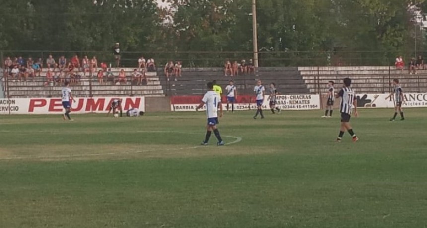 Fútbol: Argentino se quedó con el clásico ante Huracán 