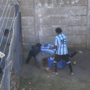 Argentino &ndash; Del Carril, pierden puntos por los disturbios de la &uacute;ltima fecha