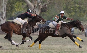 El Centinela gan&oacute; la Copa Municipalidad de Roque P&eacute;rez