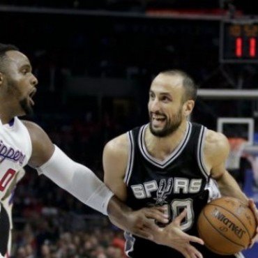 San Antonio quedo a un triunfo de avanzar en los playoffs de la NBA