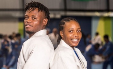 Refugiados del Congo buscan la paz luchando por el sueño Olímpico 