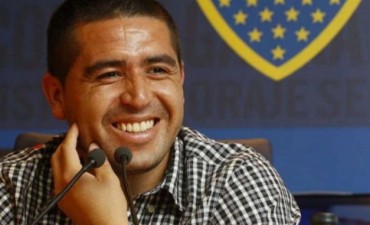 Riquelme podría  retornar al fútbol en el extranjero