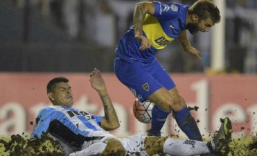 Boca le ganó a Racing y se aseguró su pase a octavos de final