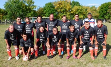 Argentino y Reynoso lideran la tabla de Veteranos