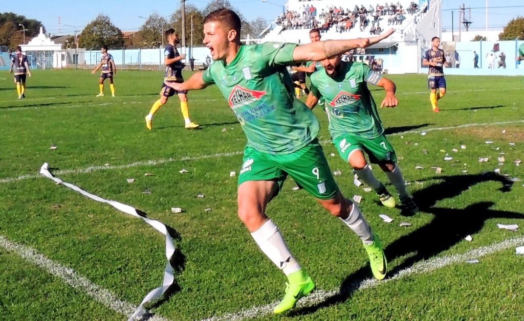 Ferro de Olavarría avanzó a semifinales del Regional Amateur