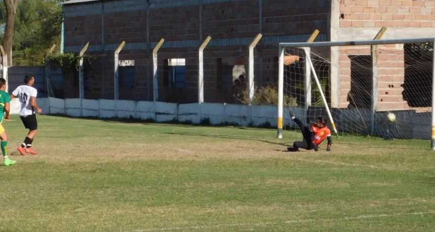 Oro Verde no pudo con Huracán en el postergado de la primera fecha