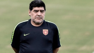 Maradona lamenta la muerte de Toresani: 