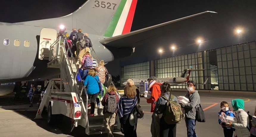 Argentina, Chile, M&eacute;xico y Uruguay lograron repatriar a 386 ciudadanos en operativos rec&iacute;procos