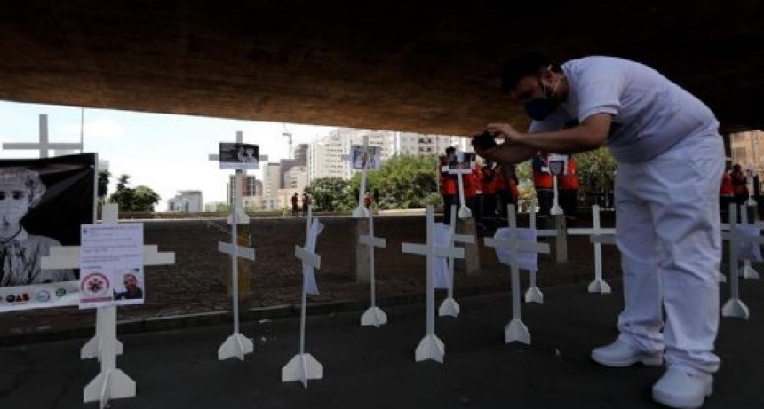 204 muertes por coronavirus en Brasil en las últimas 24 horas