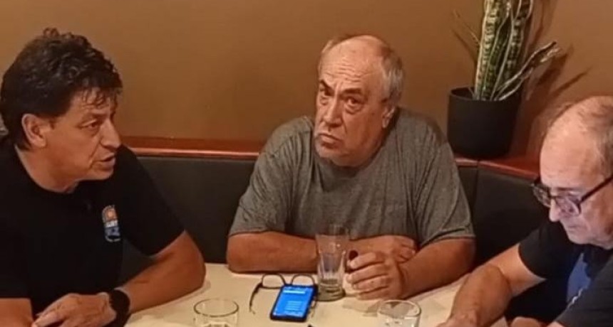 Charlas de Caf&eacute;: Hoy Elvio V&aacute;zquez exjugador profesional y DT en Ristretto Bar