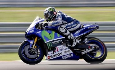 Lorenzo sorprendió en Jeréz con la pole en el Moto GP