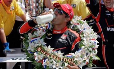 Juan Pablo Montoya ganó por segunda vez las 500 Millas de Indianápolis