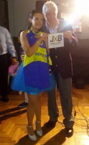 Juntos X Boca en cumpleaños de 15: Camila recibió camiseta autografiada