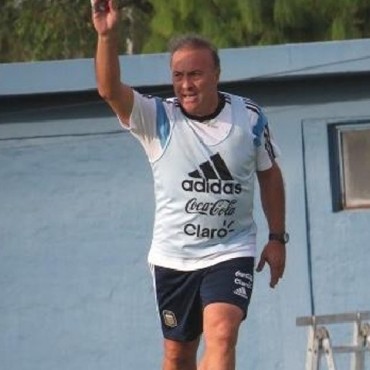 El Vasco Olarticoechea técnico interino de la selección sub20