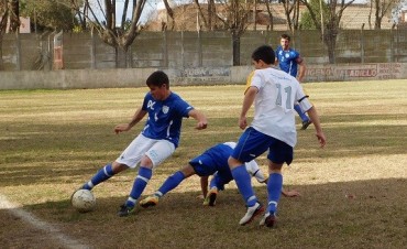 Defensores de Del Carril y La Lola semifinalistas en primera división