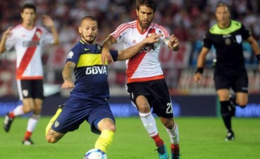 River le ganó el Superclásico a Boca y el campeonato hierve