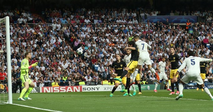 Cristiano clavó un hat-trick y le dio un Real baile al Atlético del 