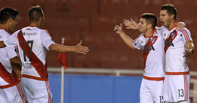River ganó en Perú y quedó primero en su grupo