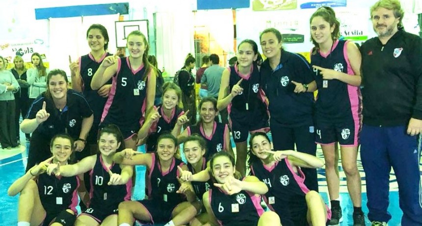 Selección sub15 de Olavarría con Belén Rojas fue el campeón del Zonal 