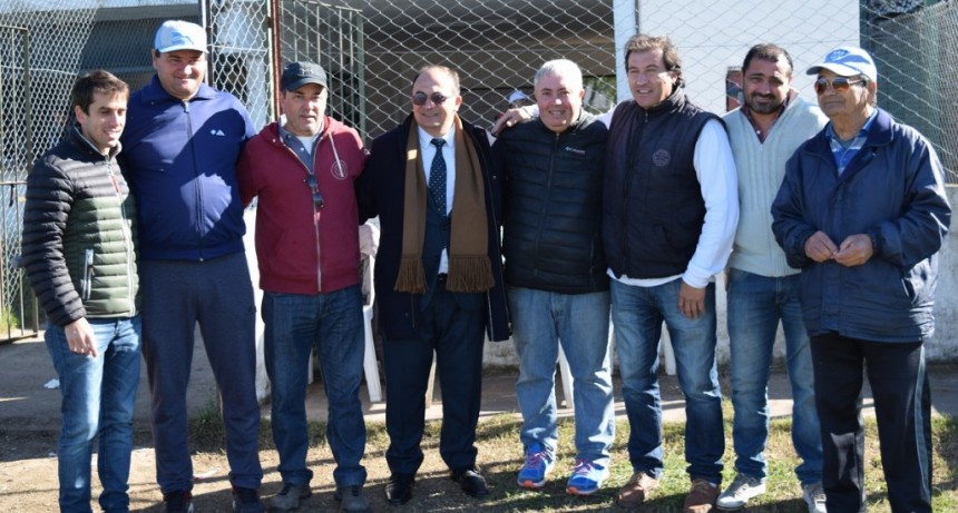 Intendente de Saladillo estuvo en el encuentro de Escuelitas de Fútbol