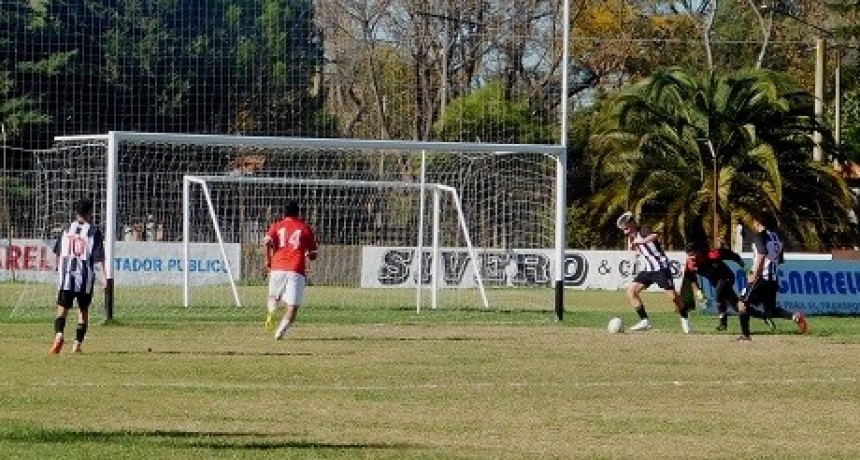 Del Carril se quedó con la fase regular en Primera División